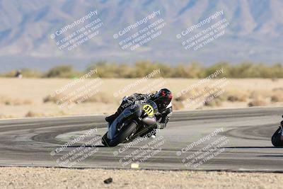 media/Dec-06-2025-CVMA (Sat) [[4a896cc04c]]/Race 8- Formula 40 MW and LW/